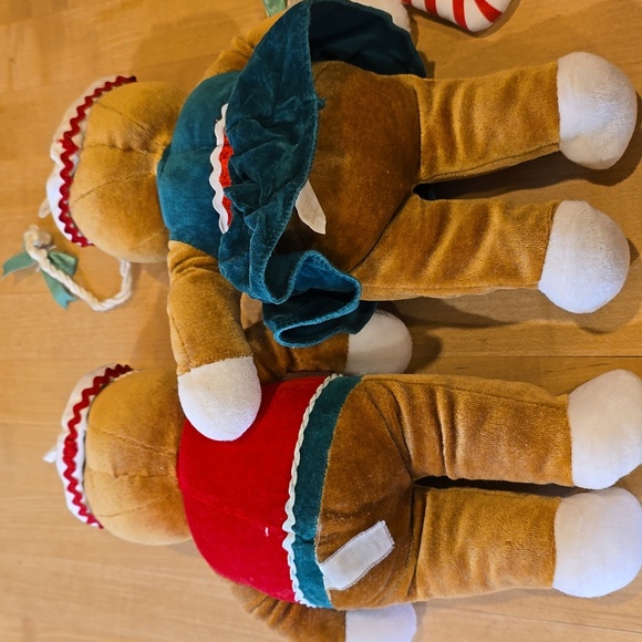 Vtg Target Gingerbread Man Woman pair plush - Picture 3 of 3